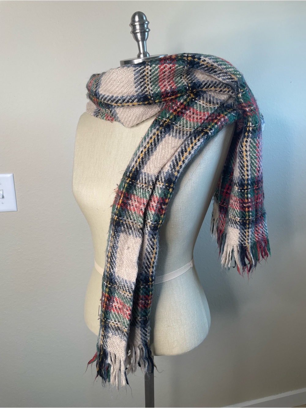 Cozy Plaid Fringe Scarf in Cream, Green & Red